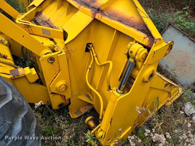 image for item EI4077 1984 Case W24C wheel loader