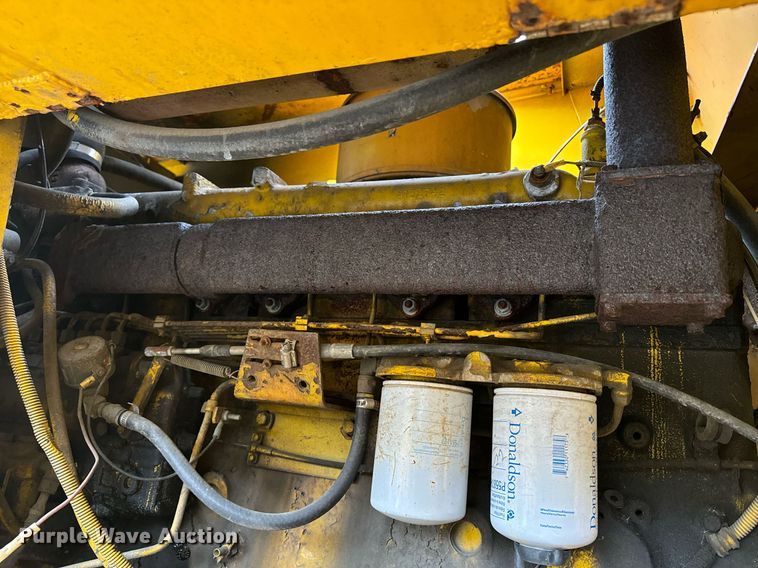 image for item EI4077 1984 Case W24C wheel loader