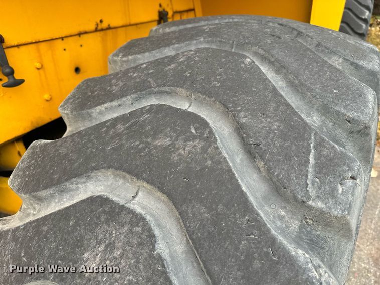 image for item EI4077 1984 Case W24C wheel loader