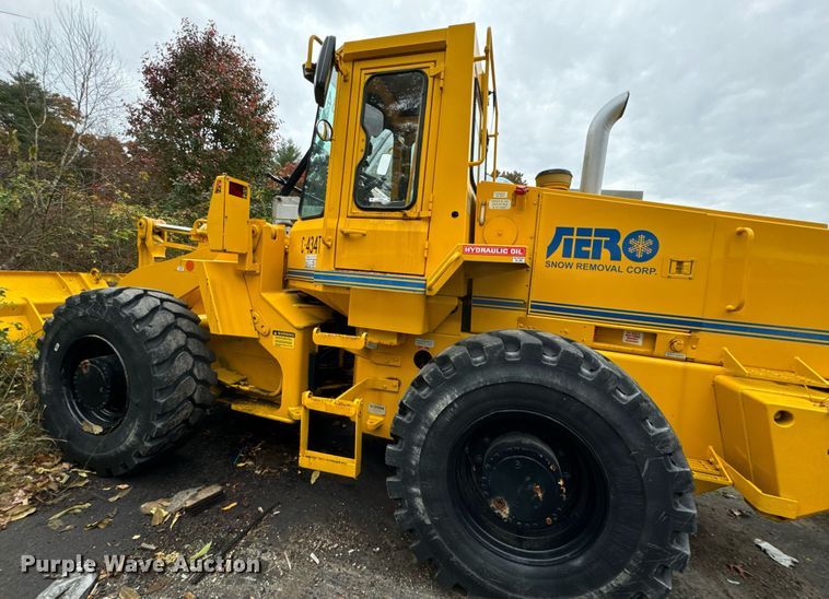 image for item EI4078 1997 Case 621B wheel loader