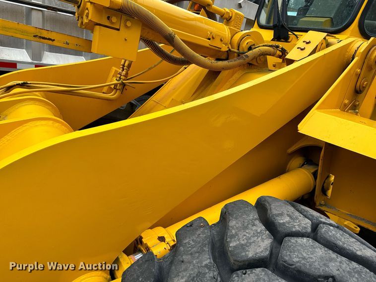 image for item EI4078 1997 Case 621B wheel loader