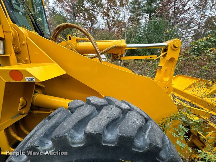 image for item EI4078 1997 Case 621B wheel loader