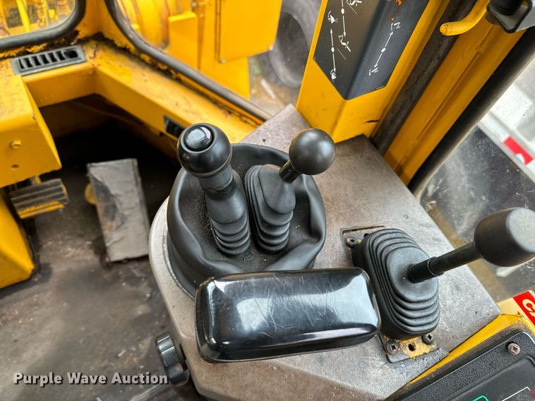 image for item EI4078 1997 Case 621B wheel loader