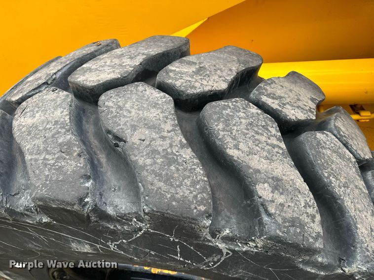 image for item EI4078 1997 Case 621B wheel loader