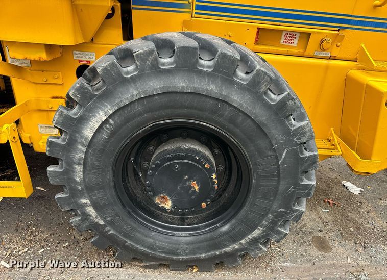 image for item EI4078 1997 Case 621B wheel loader