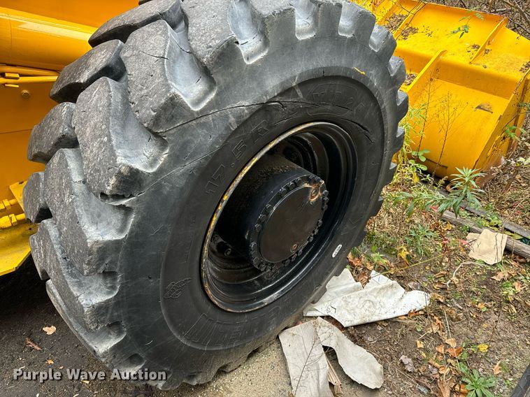 image for item EI4078 1997 Case 621B wheel loader