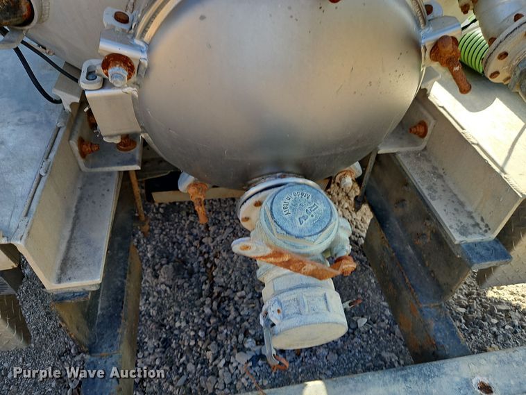 image for item EI8508 2007 Chevrolet  CC5C042 vacuum truck