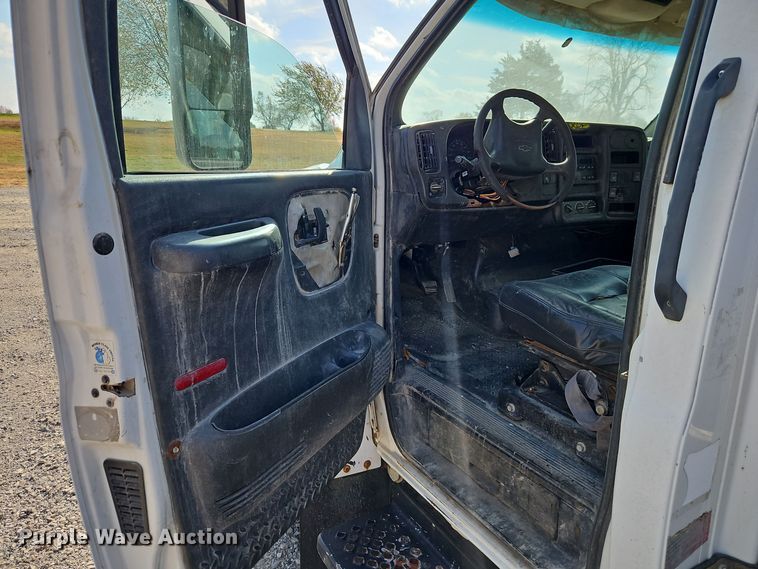 image for item EI8508 2007 Chevrolet  CC5C042 vacuum truck