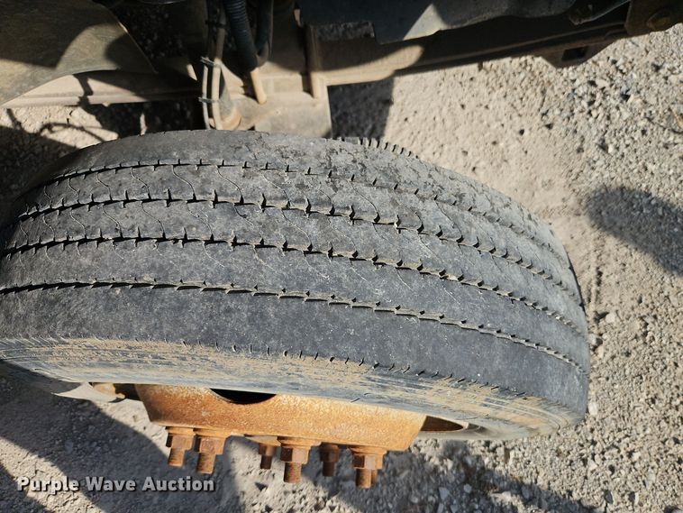 image for item EI8508 2007 Chevrolet  CC5C042 vacuum truck