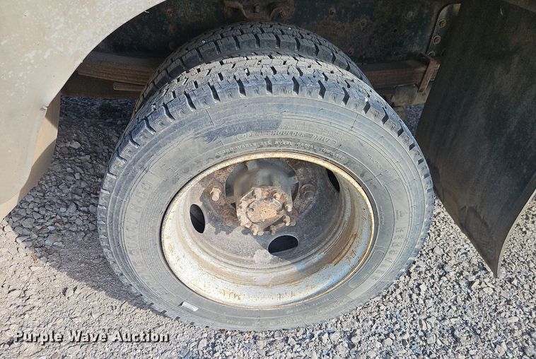 image for item EI8508 2007 Chevrolet  CC5C042 vacuum truck