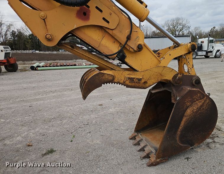 image for item EI8509 1999 Badger 1085C wheeled excavator
