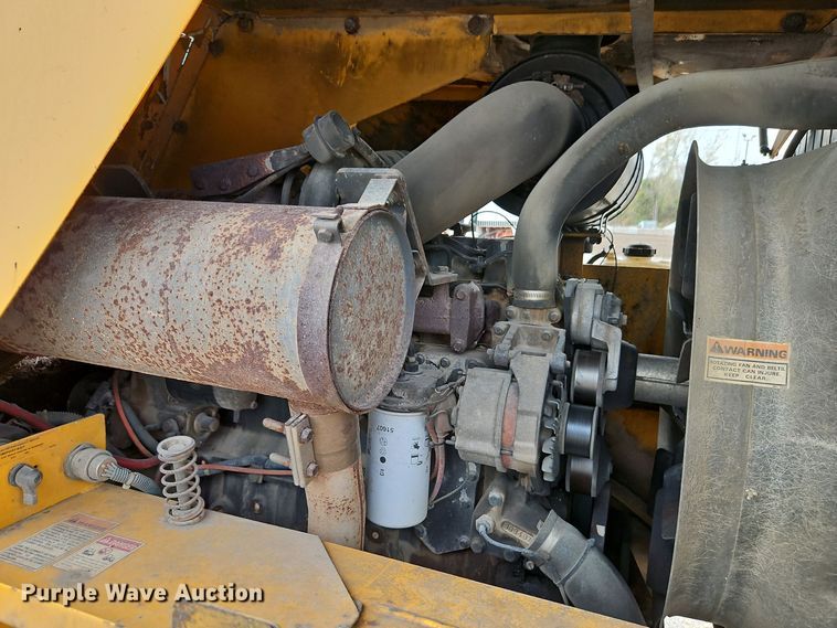 image for item EI8509 1999 Badger 1085C wheeled excavator