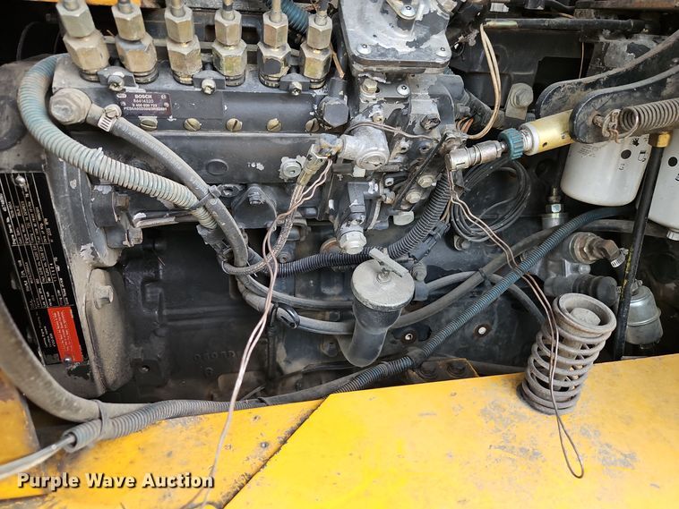 image for item EI8509 1999 Badger 1085C wheeled excavator