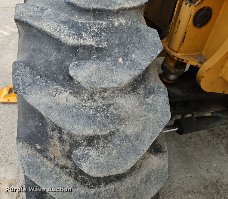 image for item EI8509 1999 Badger 1085C wheeled excavator