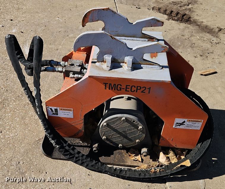 image for item EI8528 TMG TMG-ECP21 excavator plate compactor