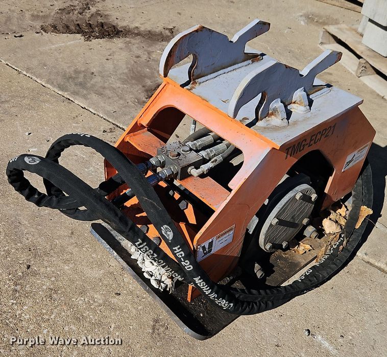 image for item EI8528 TMG TMG-ECP21 excavator plate compactor