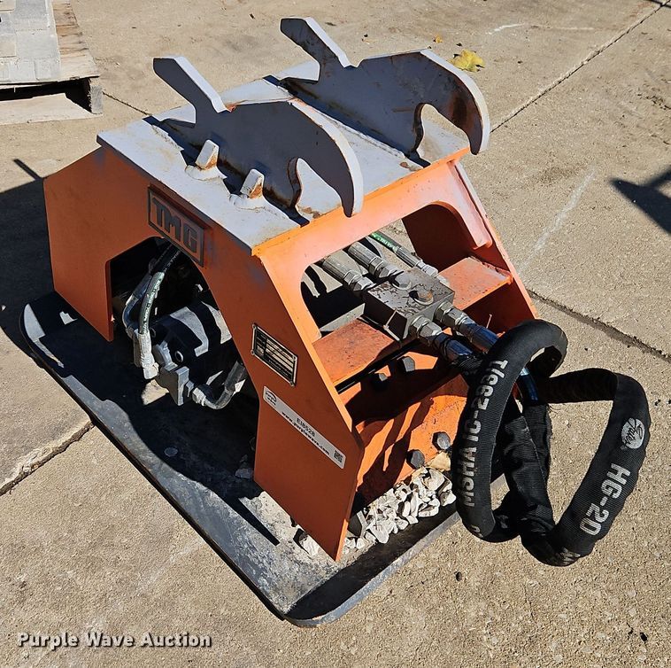 image for item EI8528 TMG TMG-ECP21 excavator plate compactor