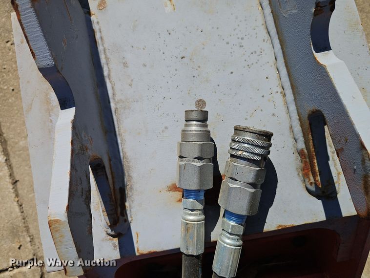 image for item EI8528 TMG TMG-ECP21 excavator plate compactor