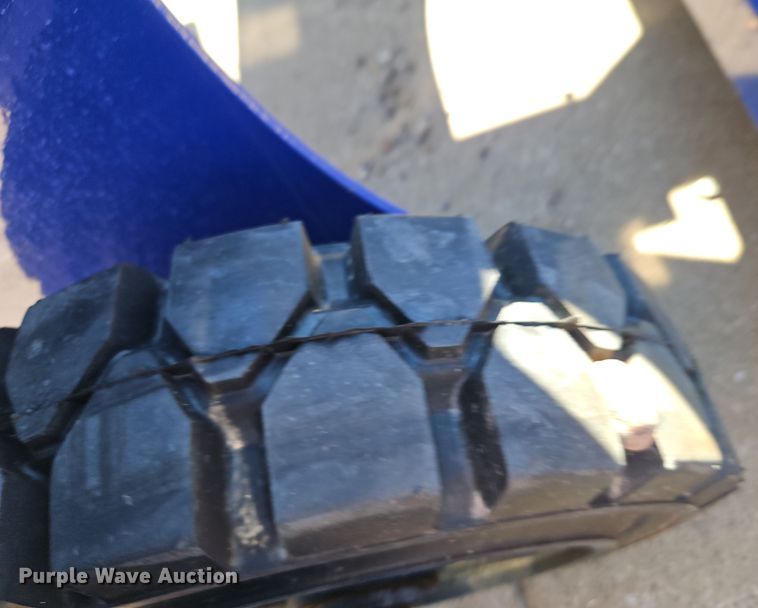 image for item EI8529 skid steer soil conditioner