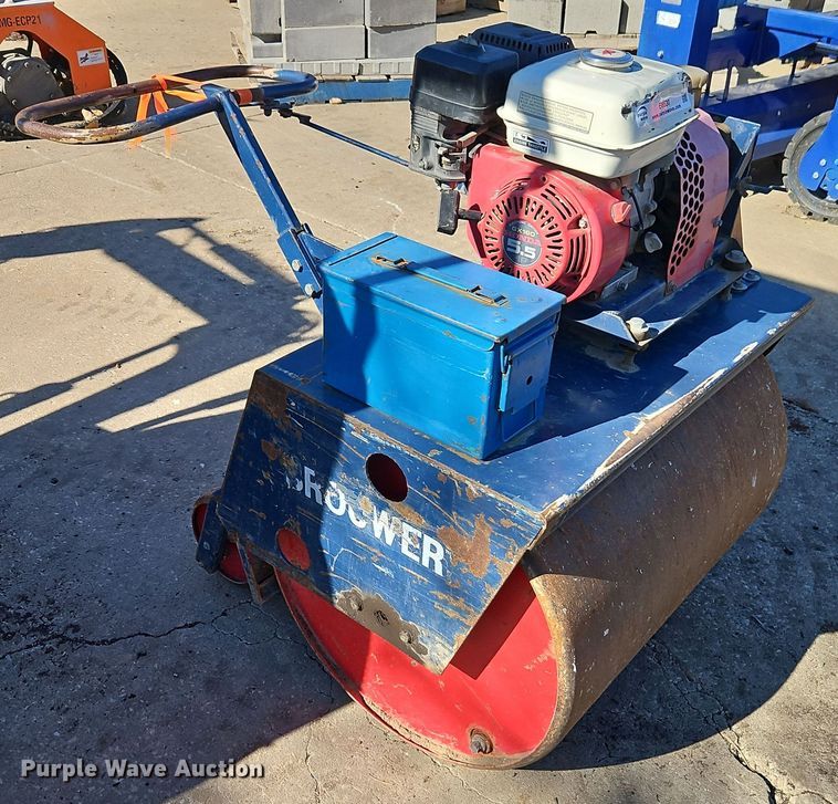 image for item EI8530 Brouwer TR130 trench compactor