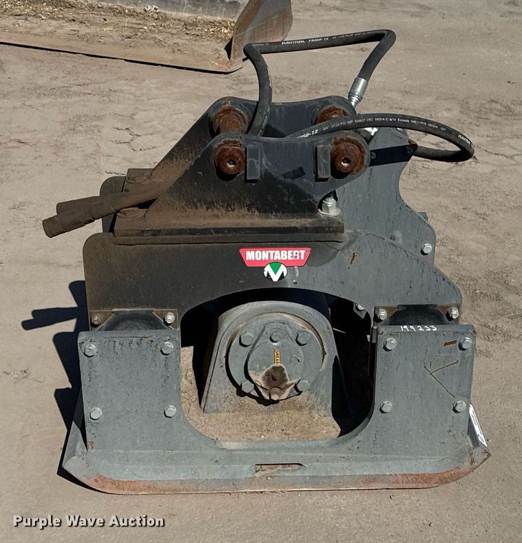 image for item EJ3126 Tramac PCT64 excavator plate compactor