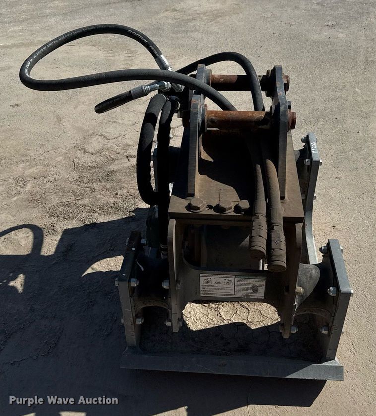 image for item EJ3126 Tramac PCT64 excavator plate compactor