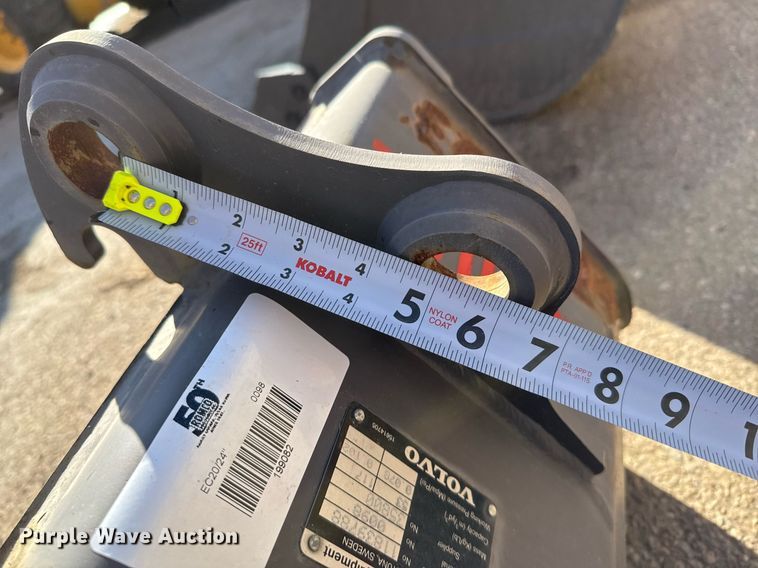 image for item EJ3128 Volvo 11839788 excavator bucket