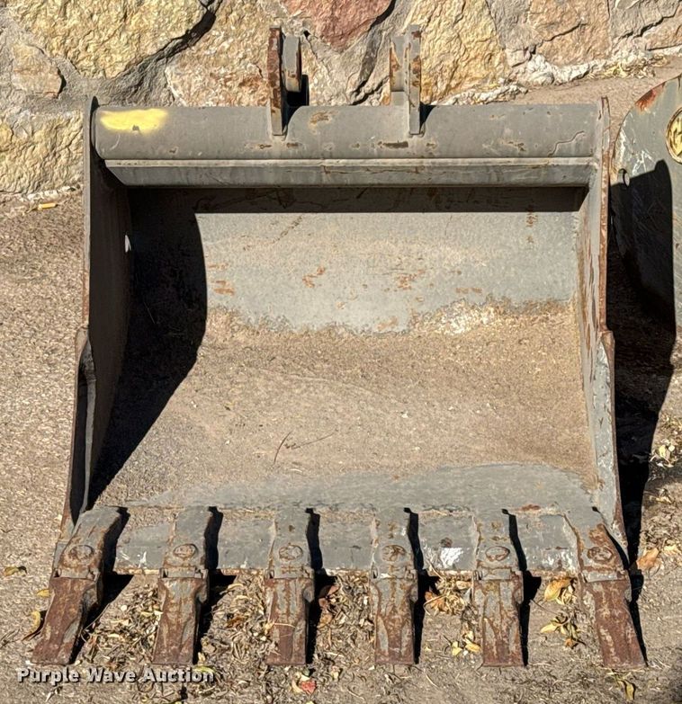 image for item EJ3130 Geith ECR38 excavator bucket
