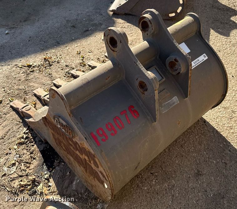 image for item EJ3130 Geith ECR38 excavator bucket