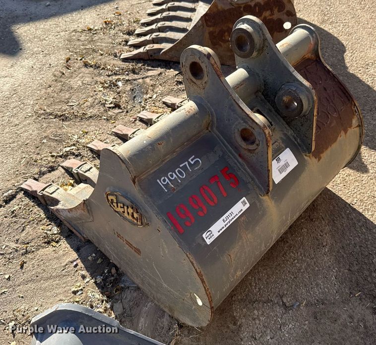 image for item EJ3131 Geith ECR38 excavator bucket