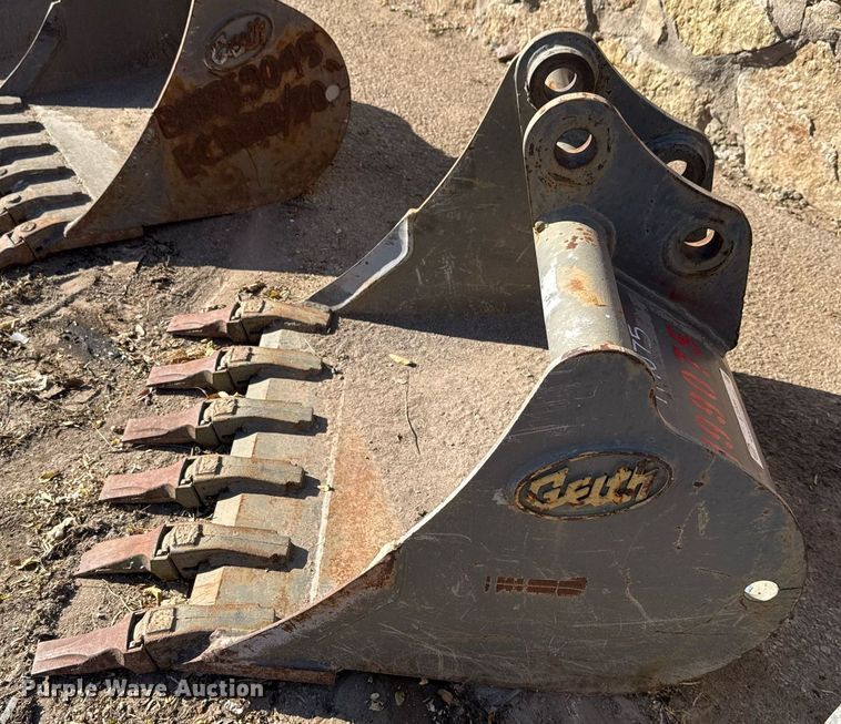 image for item EJ3131 Geith ECR38 excavator bucket