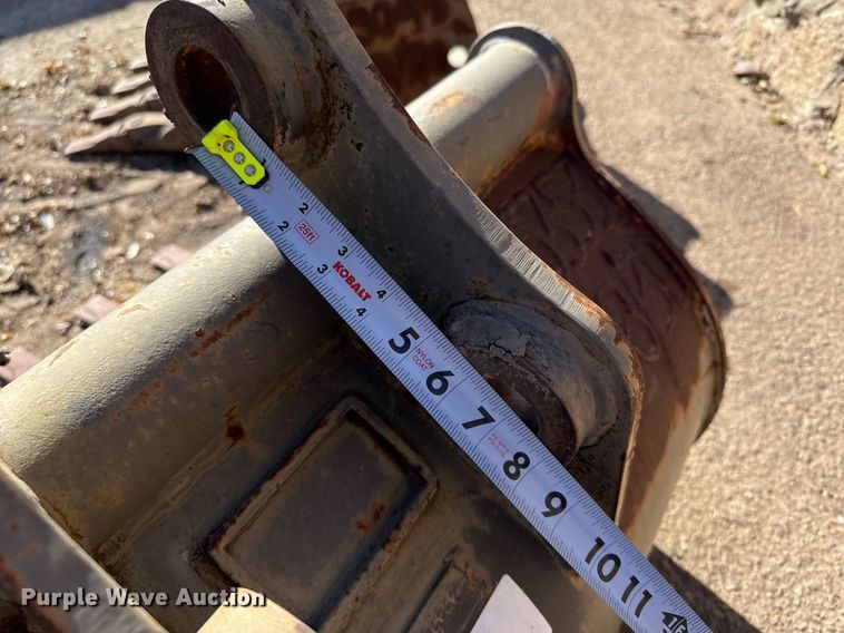 image for item EJ3131 Geith ECR38 excavator bucket