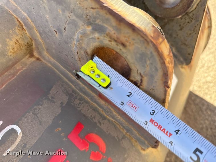 image for item EJ3131 Geith ECR38 excavator bucket