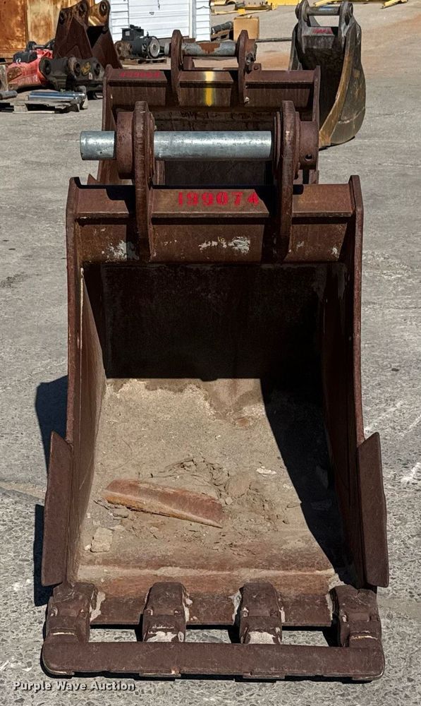 image for item EJ3133 Geith EC160B excavator bucket