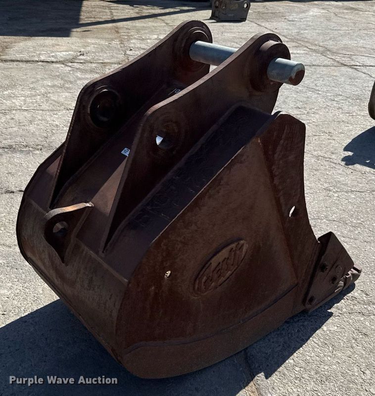 image for item EJ3133 Geith EC160B excavator bucket