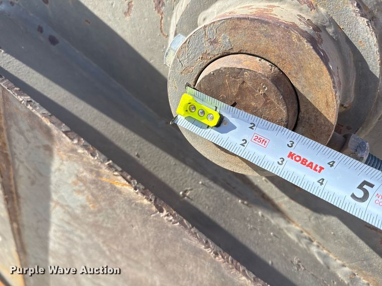 image for item EJ3135 2006 Geith EC160B excavator bucket