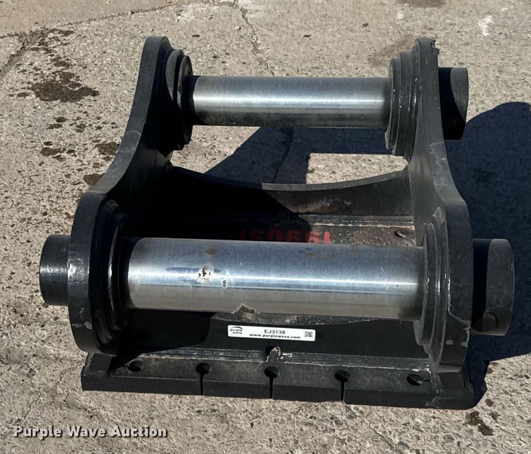 image for item EJ3138 WB LC340/HB2400 excavator coupler