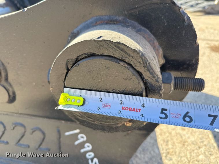 image for item EJ3138 WB LC340/HB2400 excavator coupler