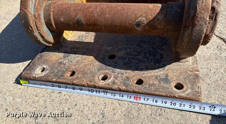 image for item EJ3139 Excavator coupler