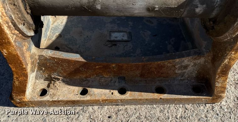 image for item EJ3140 WB LC300/HB2400 excavator coupler