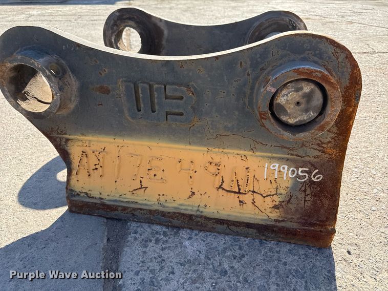 image for item EJ3140 WB LC300/HB2400 excavator coupler