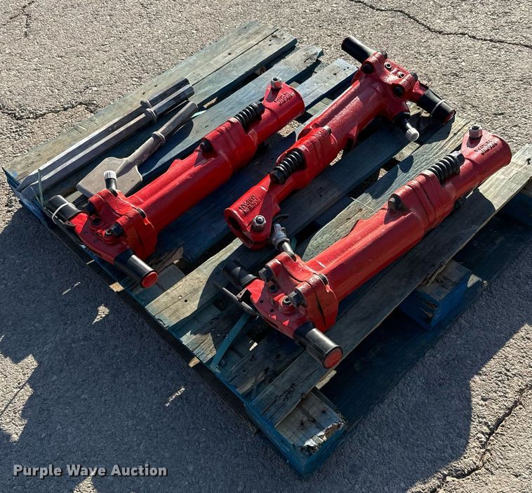 image for item EJ3144 (3) Epirock 4100 pneumatic hammers