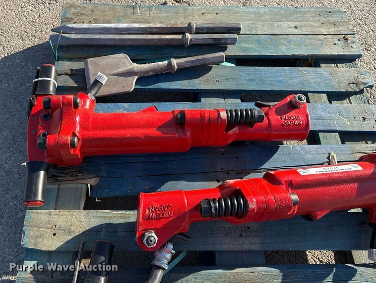 image for item EJ3144 (3) Epirock 4100 pneumatic hammers
