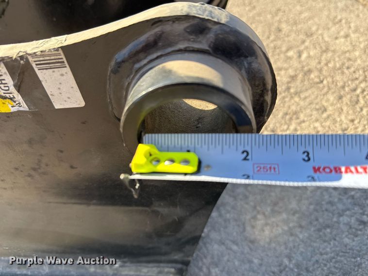 image for item EJ3145 B&D Fabricators CAT 304C-CR excavator coupler