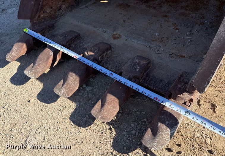 image for item EJ3146 Geith EC160B excavator bucket