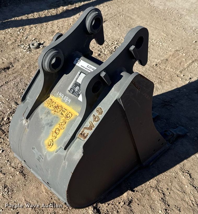 image for item EJ3148 Volvo EW60 excavator bucket