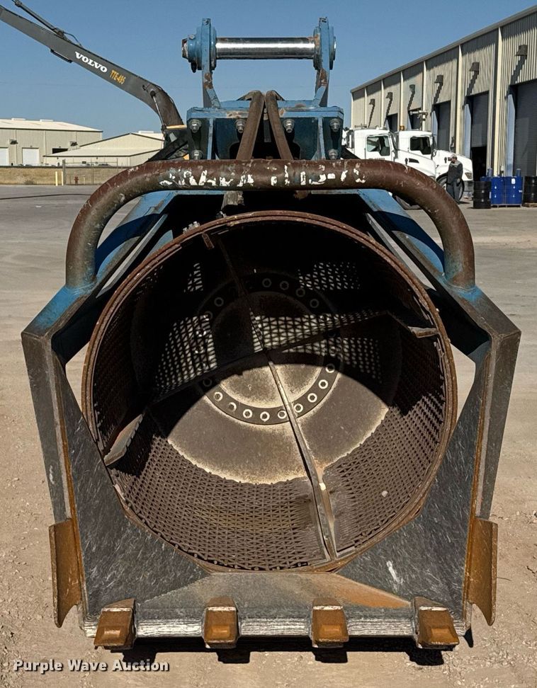 image for item EJ3149 Okada TMB 70 excavator screening bucket