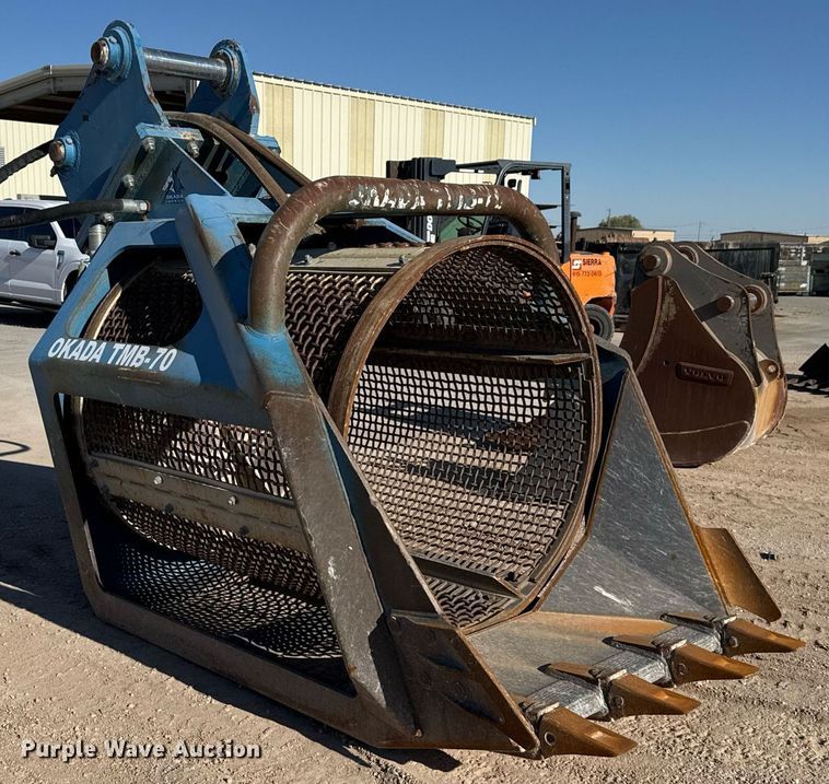 image for item EJ3149 Okada TMB 70 excavator screening bucket