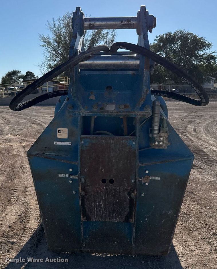 image for item EJ3149 Okada TMB 70 excavator screening bucket