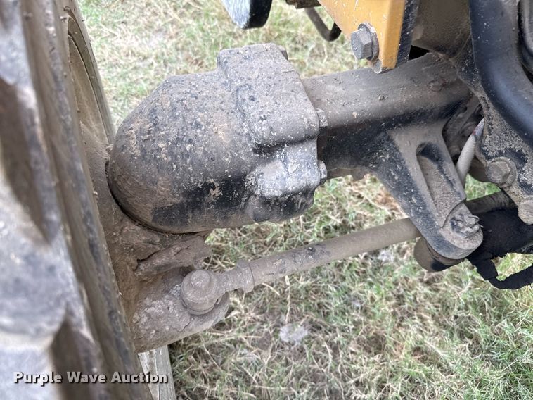 image for item EJ3174 2003 John Deere 110 backhoe